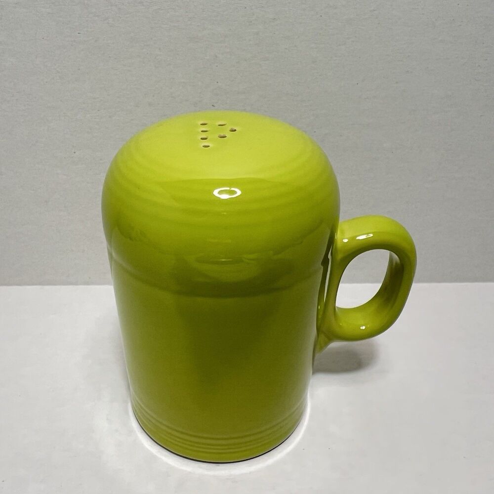 HLC FIESTA WARE Lime Green Range Top PEPPER Shaker Retired